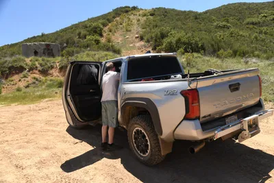 DSC_5896 (Large).JPG